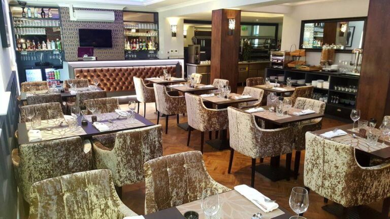 Poplar Hotel pic (2)
