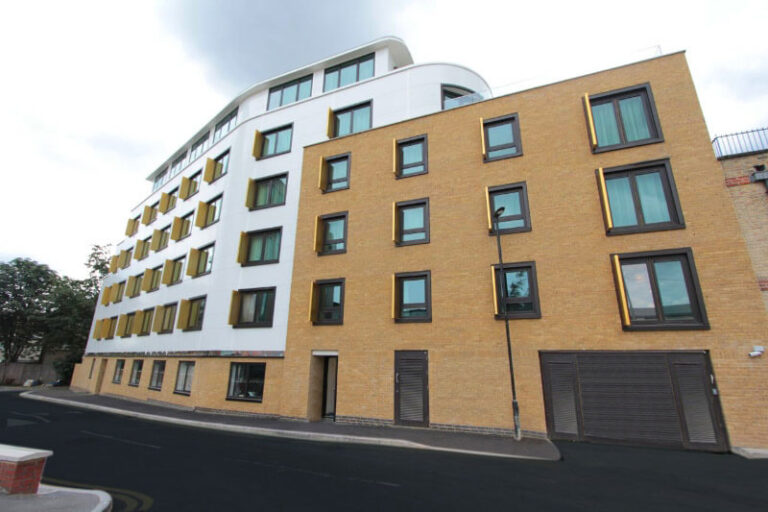 WESTBRIDGE HOTEL pic (3)